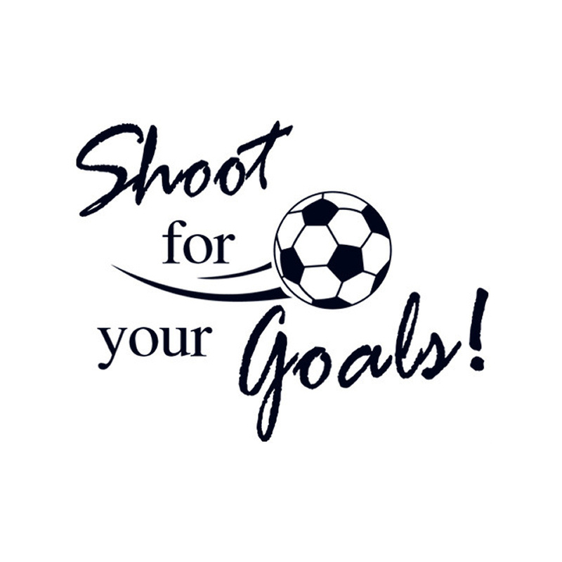 Fodbold wallsticker. Flyvende Fodbold - Shoot For Your Goals. 60x80cm.